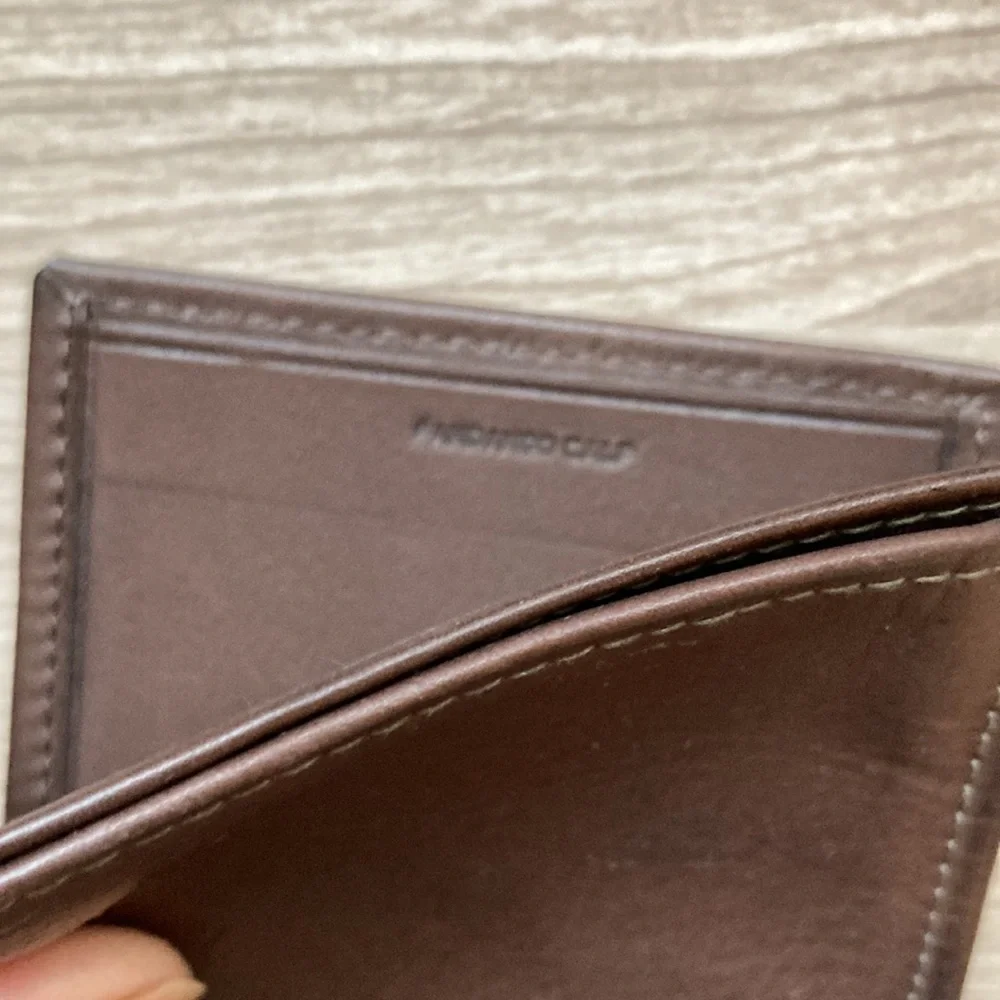 Wallet bifold with money clip in brass fandango calf leather